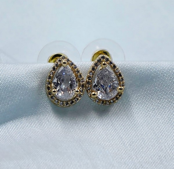 Blush Aura Teardrop Earrings - Image 2