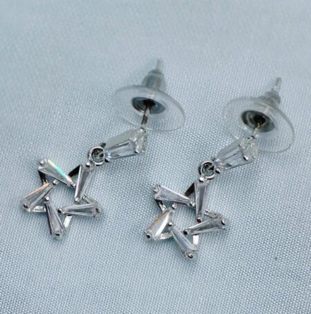 Twinkle Star Dangle Earrings