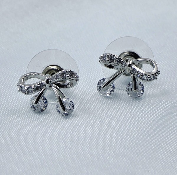 Chic Bowtie Glimmer Studs