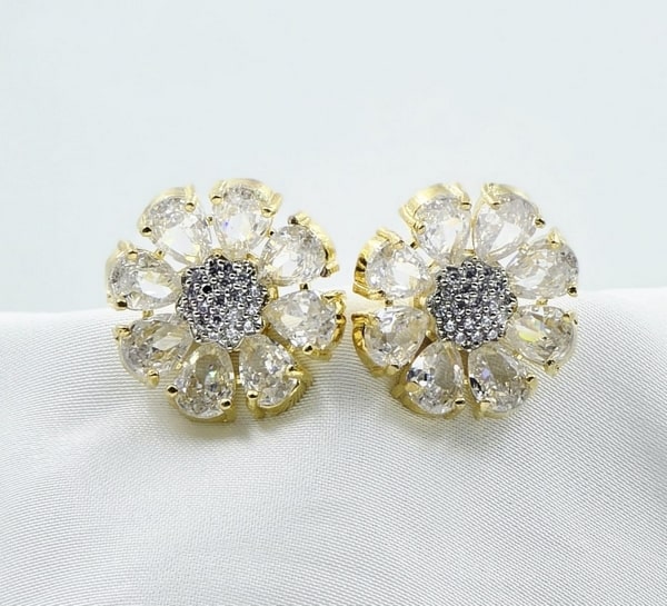 Snow Blossom Studs