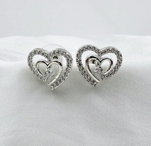 Entwined Hearts Studs - Image 4