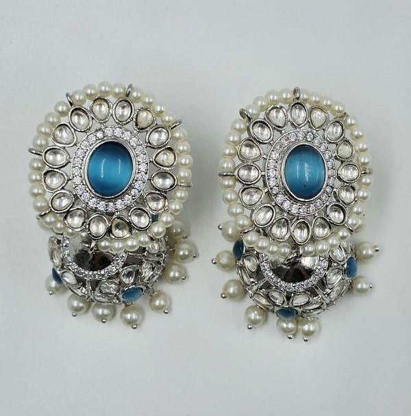 Neela Noor Jhumkas